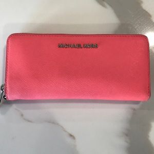 Coral Michael Kors wallet